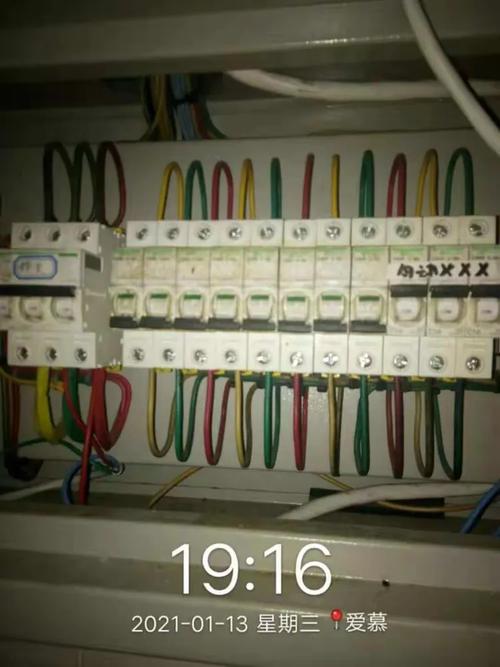愛慕時尚工廠餐廳收尾工作 消殺用品的管理與使用規范